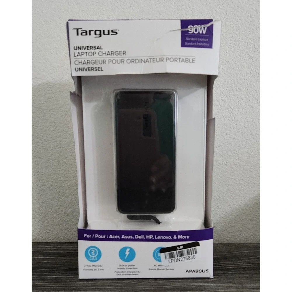 Targus Universal 90W Laptop Charger - Black (APA90US) - New, Open Damaged Box